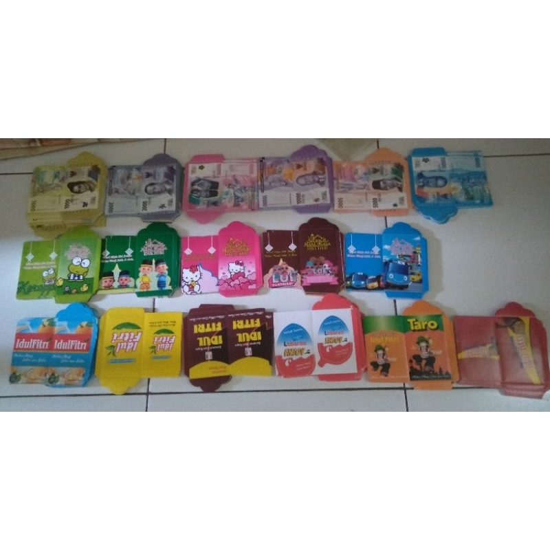 

Amplop Lebaran Karakter Unik Lucu Menarik