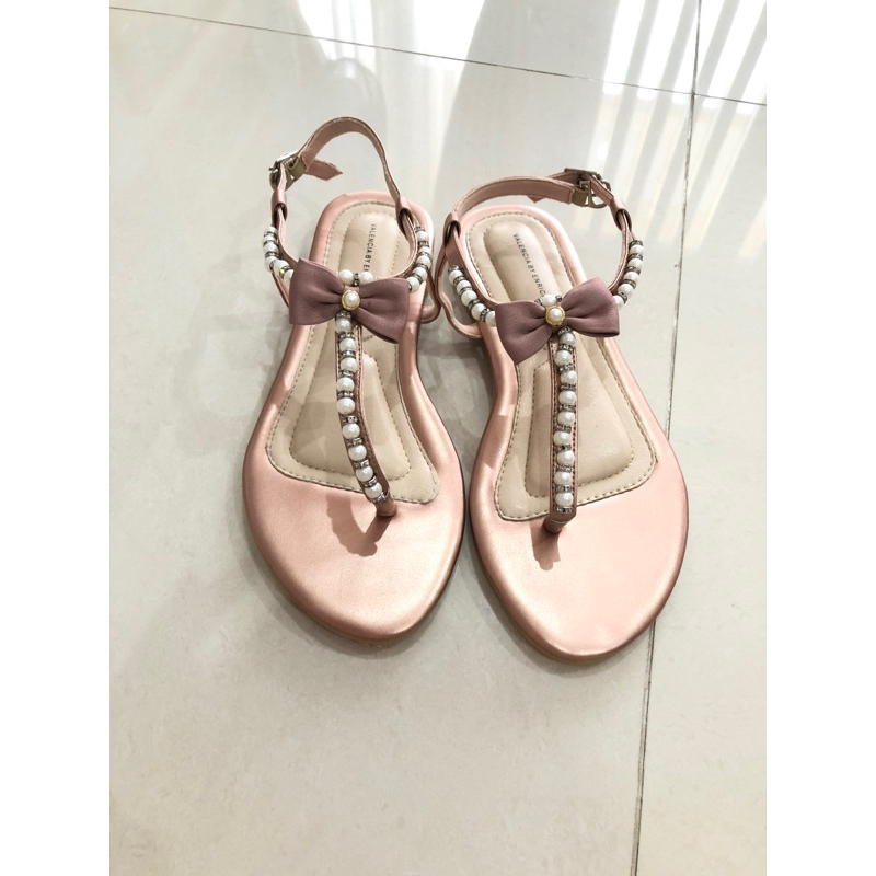 New valencia by enrica IRISH sandal.. size 38..