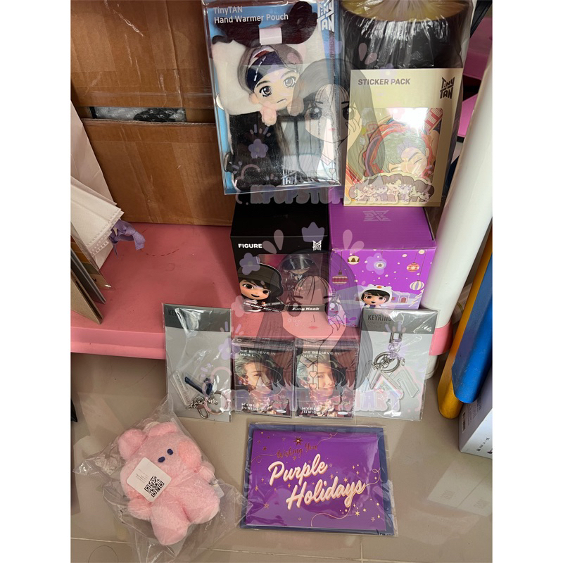 (READY STOCK) BLACK FRIDAY HYBE BTS TINY TAN BT21 MIC DROP DYNAMITE SNOWBALL PHOTOCARD MOTS 7 SALE P