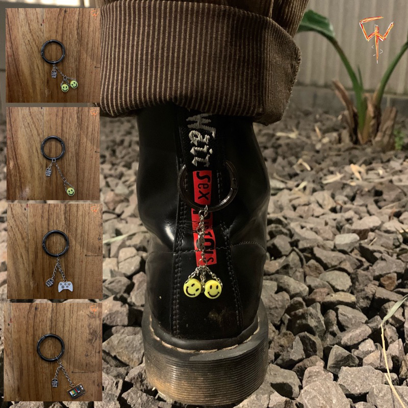 accecoris untuk dr martens