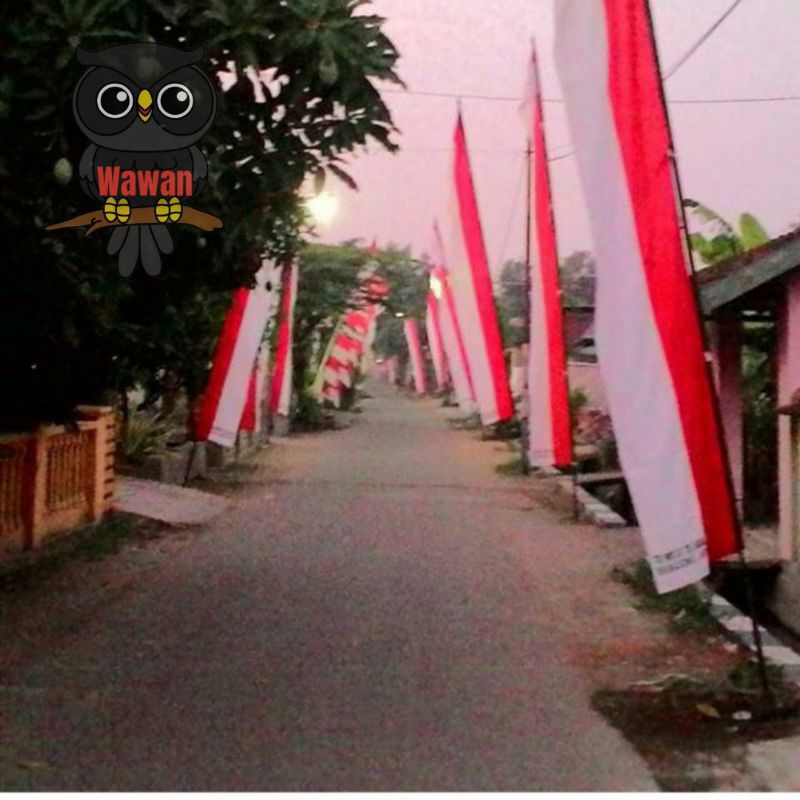 umbul umbul merah putih dan polos