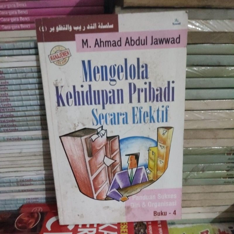 Mengelola kehidupan pribadi secara efektif.   v73