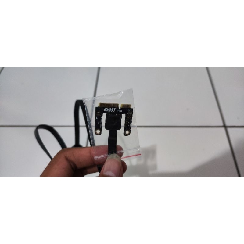 EXP GDC Beast Kabel Mini PCI-E to HDMI