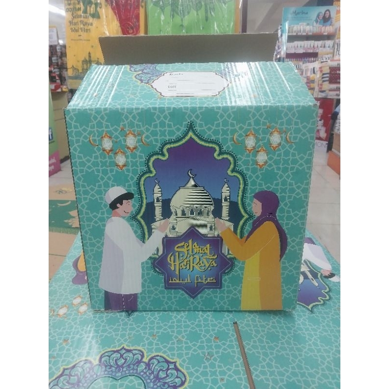 

Box parcel tanggung KIKI E11001