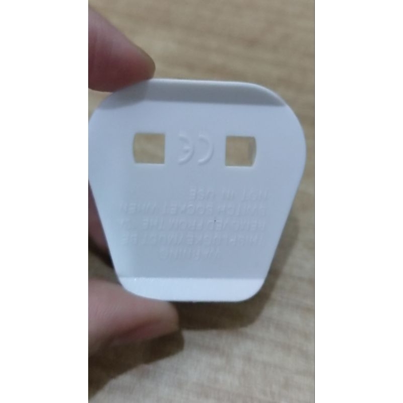 Steker 3 kaki convert 2 kaki, plug key plastik tebal kualitas premium 13A