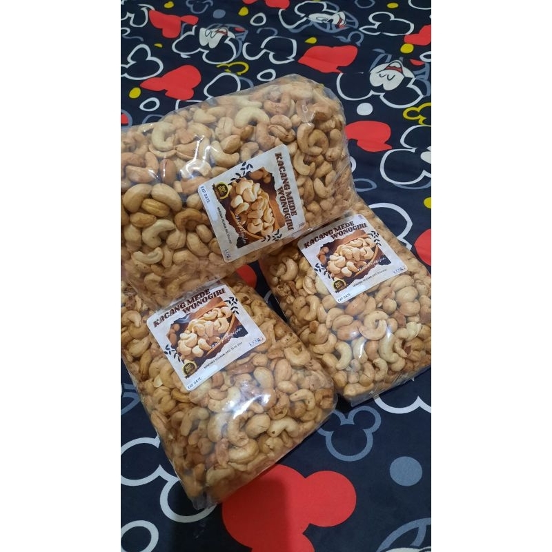 

Kacang Mete Wonogiri Super