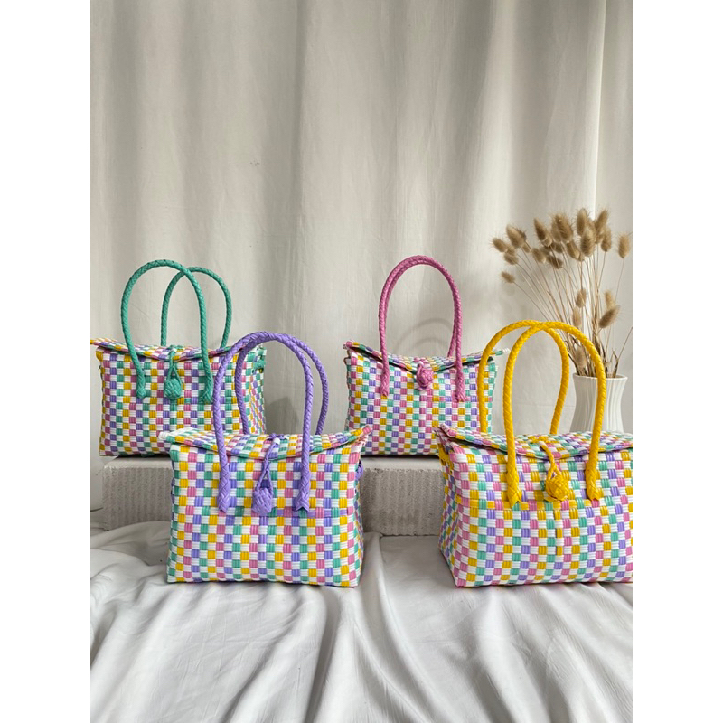 Candy Woven bag