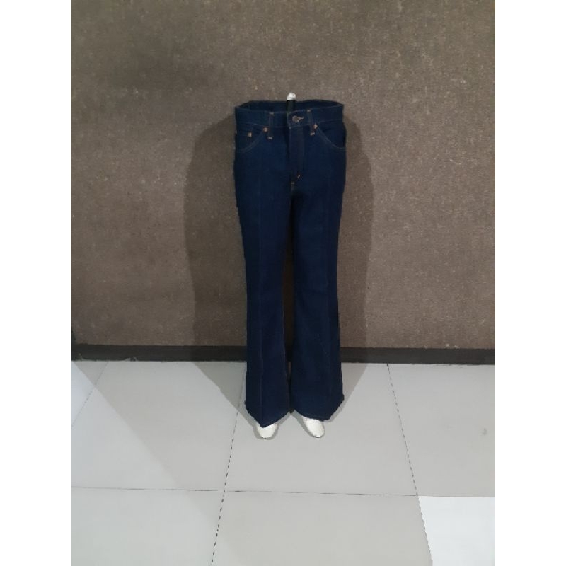 CELANA JEANS BEKAS WANITA