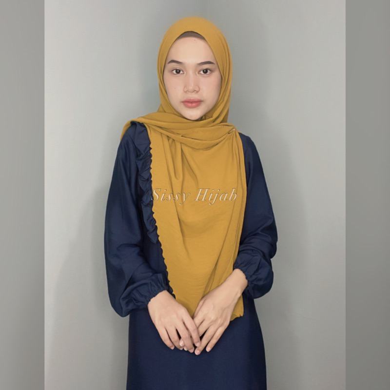 Sissy Hijab Crinkle Segitiga Laser Cut