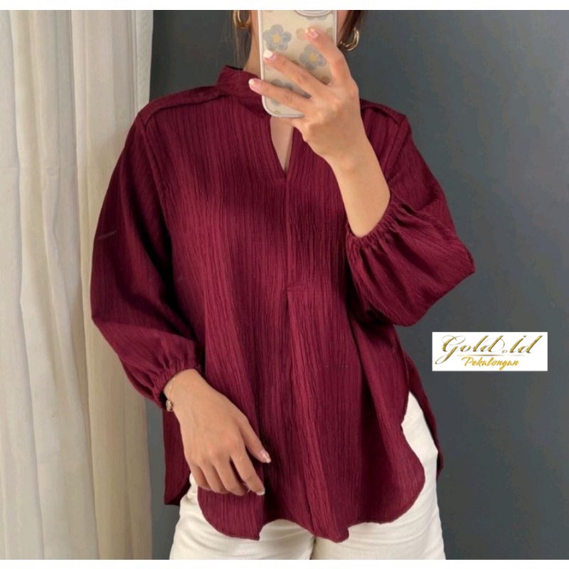 Livia Blouse Lady Crush // Kemeja Wanita Lady Crush // Blouse Wanita Polos // Kemeja Korean Style // Blouse Wanita Terbaru