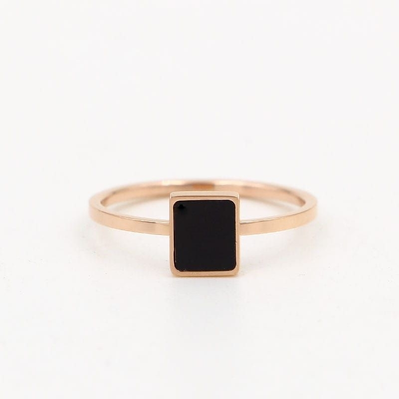 cincin titanium fashion kotak hitam