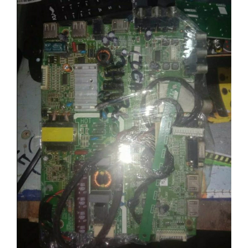 mb coocaa 32E36  termurah