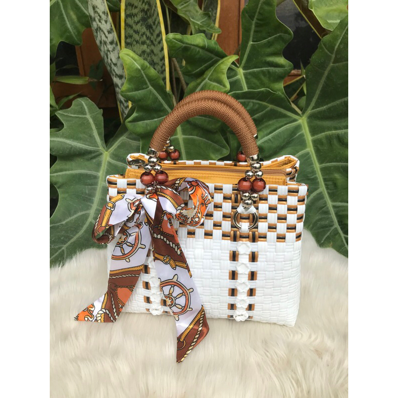 Tas Anyaman Plastik Jali Premium Resleting Furing Handle Mutiara Tas Jali Pesta Kondangan