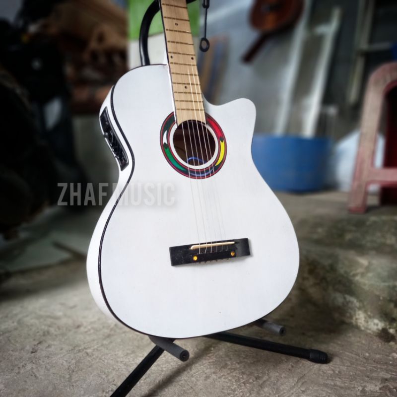 Gitar Akustik Elektrik Yamaha Fg225 Custom (Bonus Pik &amp; Batre)