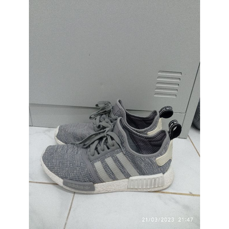 Adidas NMD R1 Glitch Camo Solid Grey