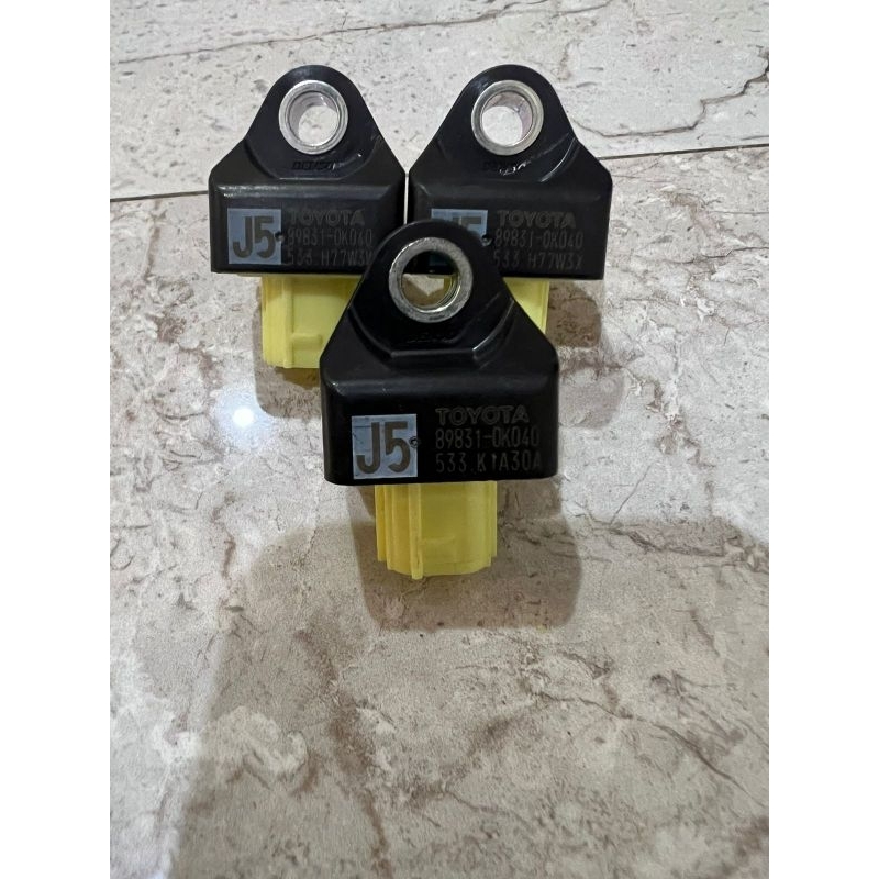 Sensor Airbag Air Bag Innova Reborn Fortuner Vrz Hilux Revo 89831-OK040 0K040 Original