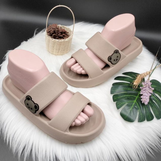 Sandal Slop Dewasa Motif BEAR Sandal Selop Kekinian Empuk Nyaman Sandal Rumah Terbaru 9012-1