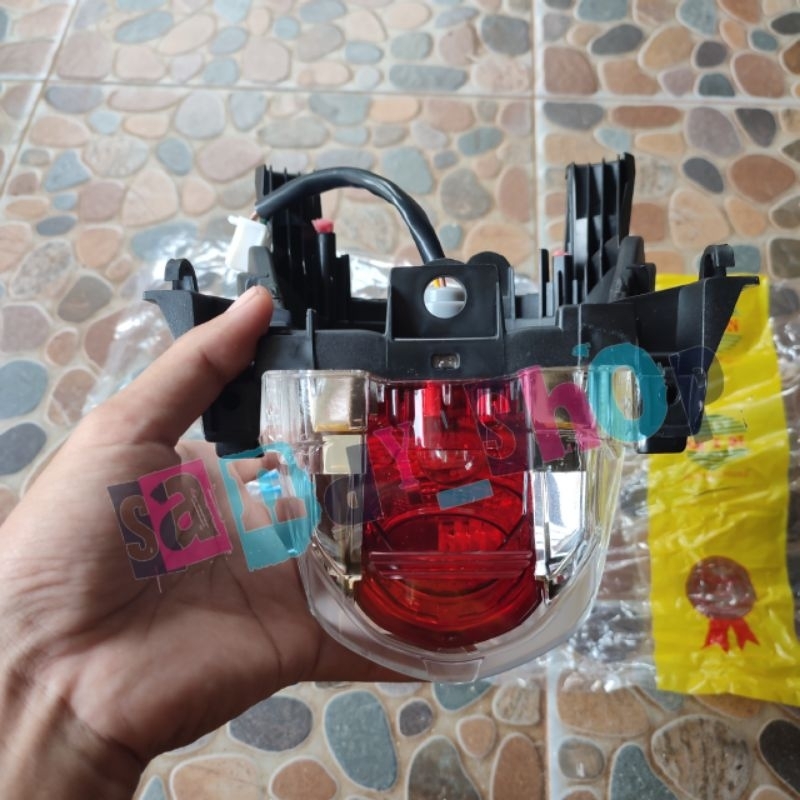 STOPLAMP / LAMPU BELAKANG HONDA SCOOPY FI 2017-2019 SCOOPY DONAT