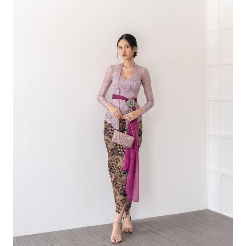 KEBAYA KUTUBARU GLOSY METALIK LENGAN PANJANG