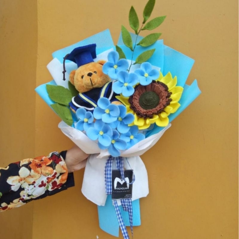 Shenna - Bunga flanel - Buket wisuda - Boneka profesi - Bouquet murah - Bunga matahari sunflower - M