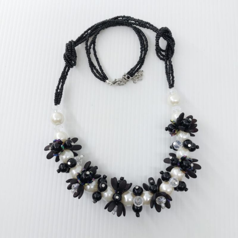 Kalung Kristal / Kalung Kristal Beads / Kristal Necklace Daily Hijab by Giftoenacc