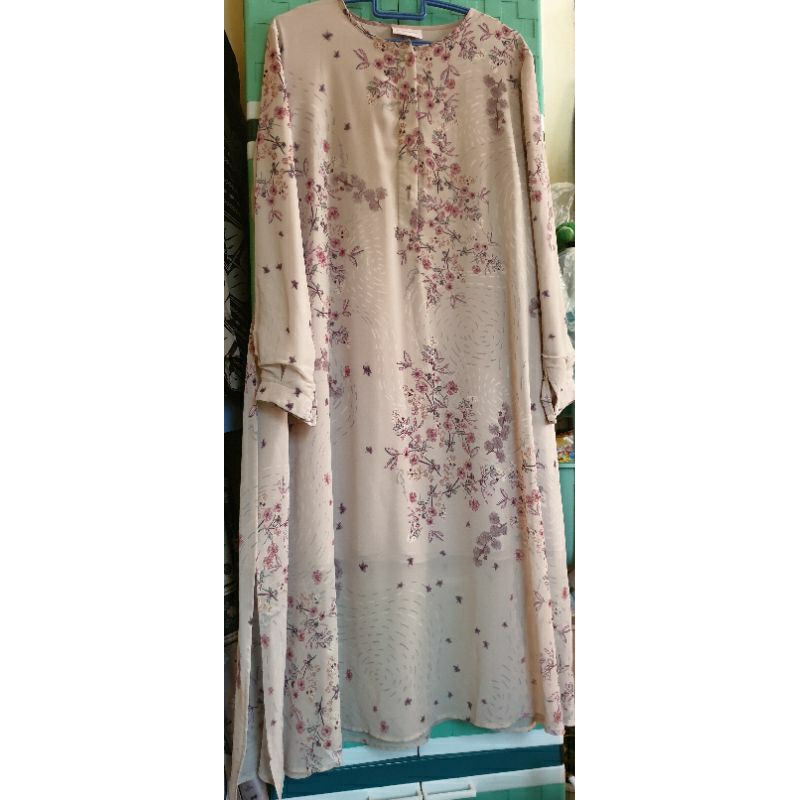 Valli Tunic Creme Tunik Krem by Ria Miranda size XL preloved