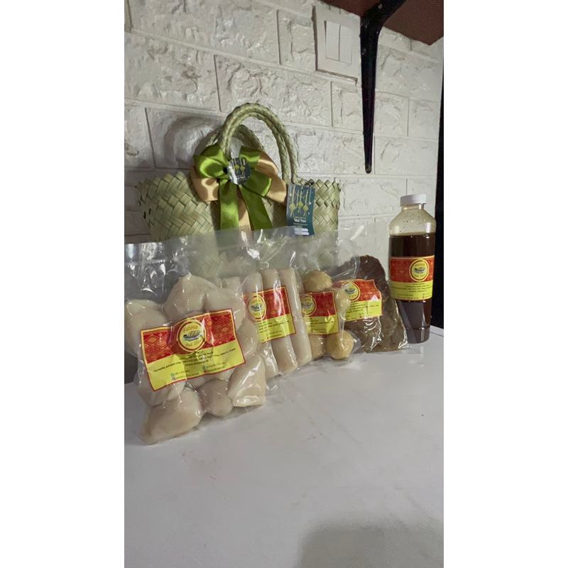 

Promo 7.7 Hampers Pempek Cek Lisa