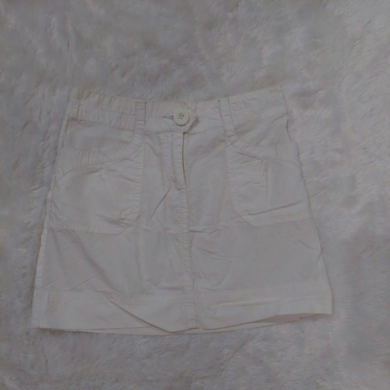 rok mini putih tulang HM