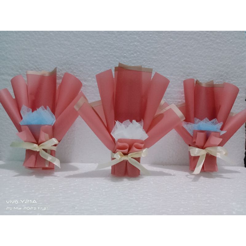 

BUKET BUNGA ANGPAO + 2 SLOT UANG