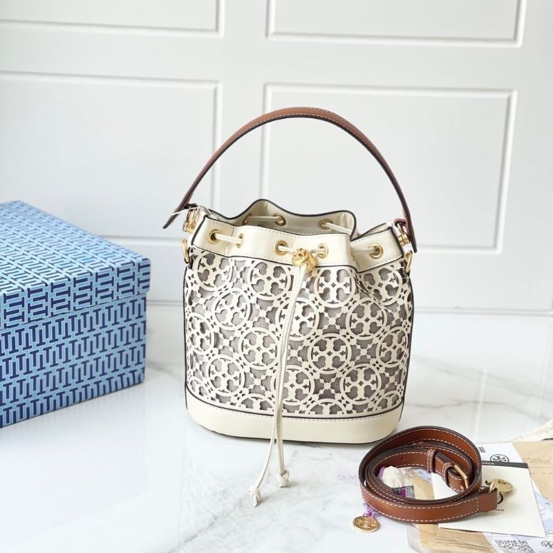 Tas wanita Tory Burch laser cut bucket TB 106 105