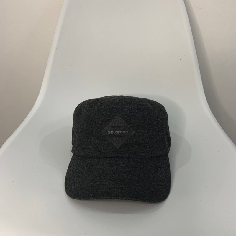 Topi Salomon Original , gorpcore