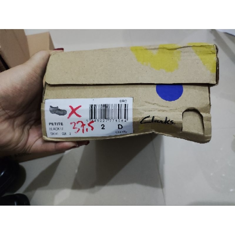 SEPATU CLARKS ORIGINAL PANTOFEL HITAM KEREN