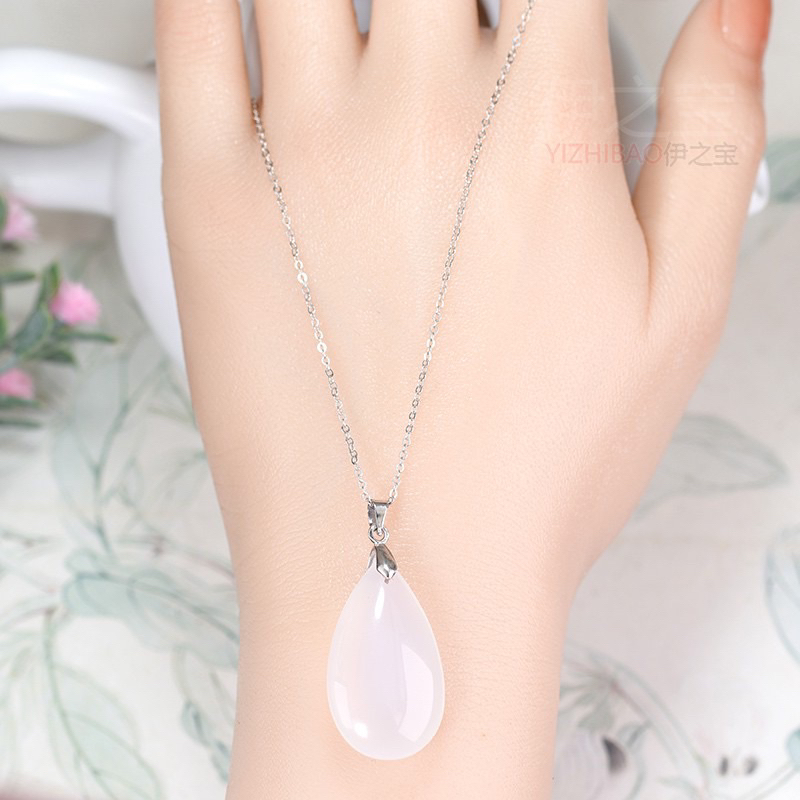 Liontin Batu Alam Asli Kecubung Putih Murni