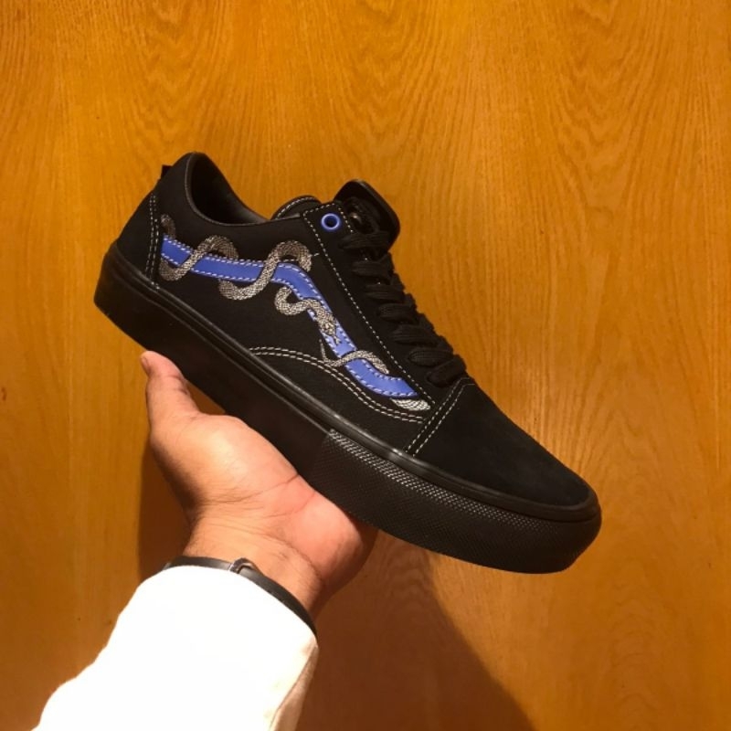 VANS OLDSKOOL SKATE x BREANA GEERING