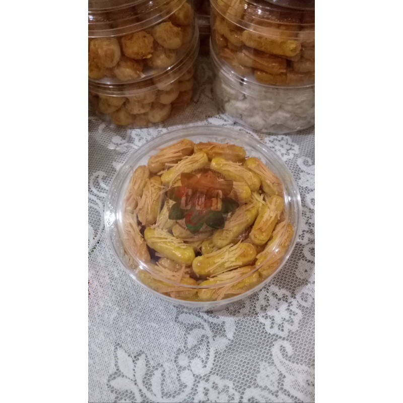 

KUE KERING KASTANGEL PREMIUM 500gr KUKER HAMPERS PARCEL LEBARAN