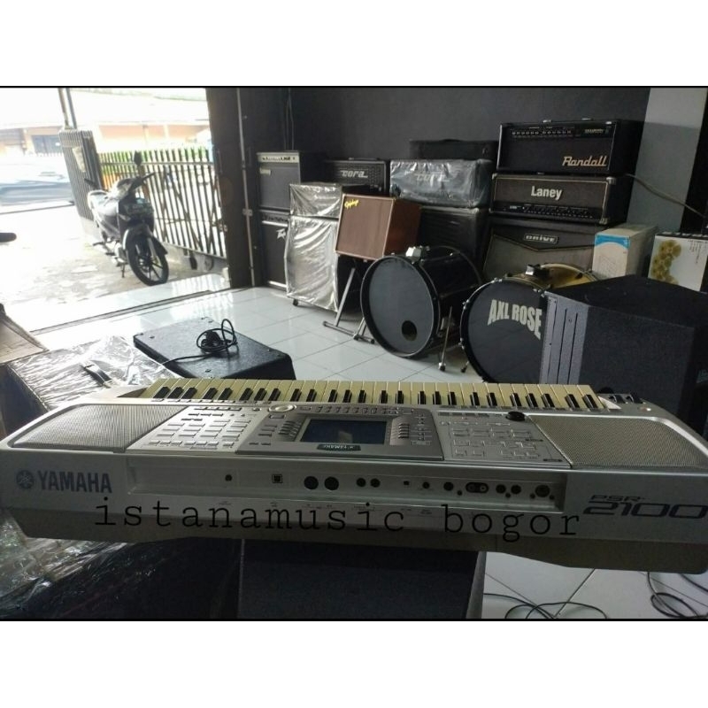 Keyboard YAMAHA PSR 2100 Istimewa