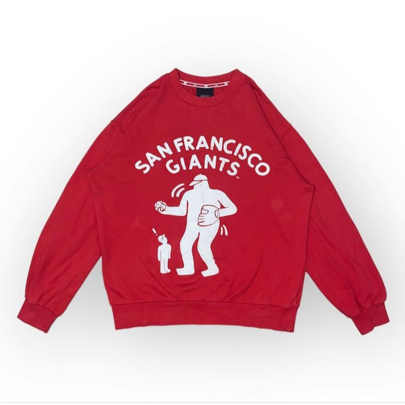 MLB CREWNECK SWEATSHIRT