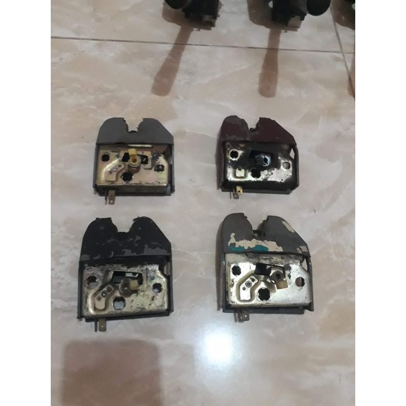 dorlock bagasi grand civic lx original