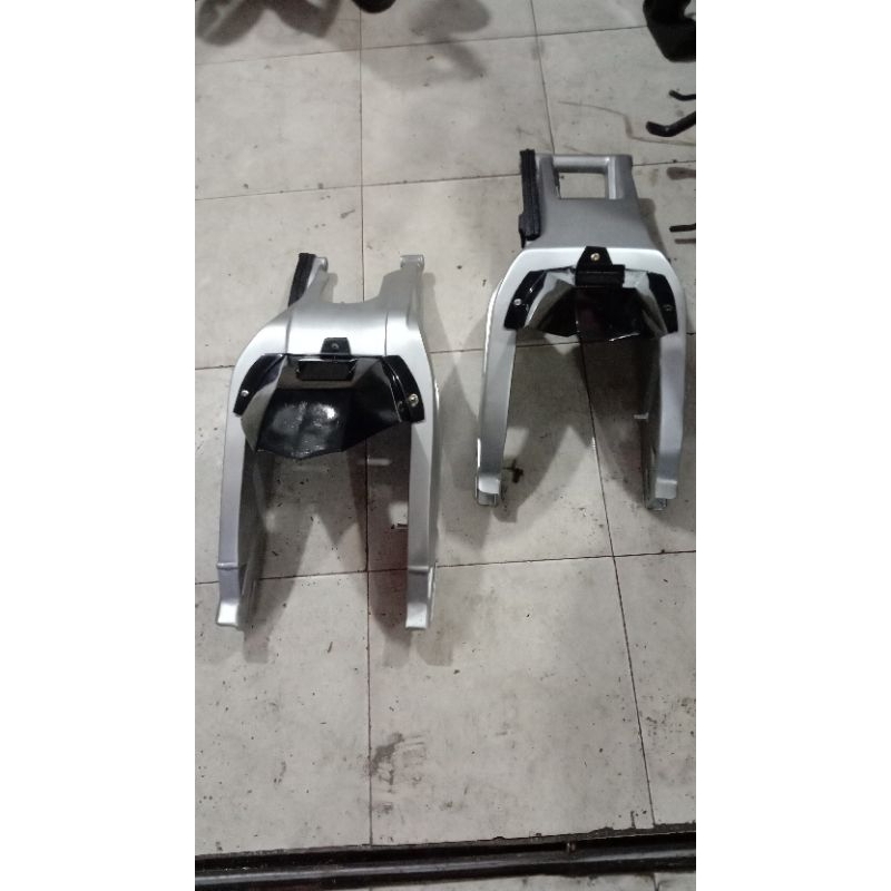 SWING ARM REPLIKA BMW S1000RR PNP JUPITER MX KING/MX SNIPER