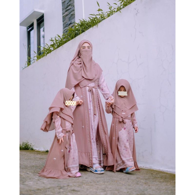READY Lunara dress by Gerai Aliyah - gamis ibu bisa couple anak denaf.outfit