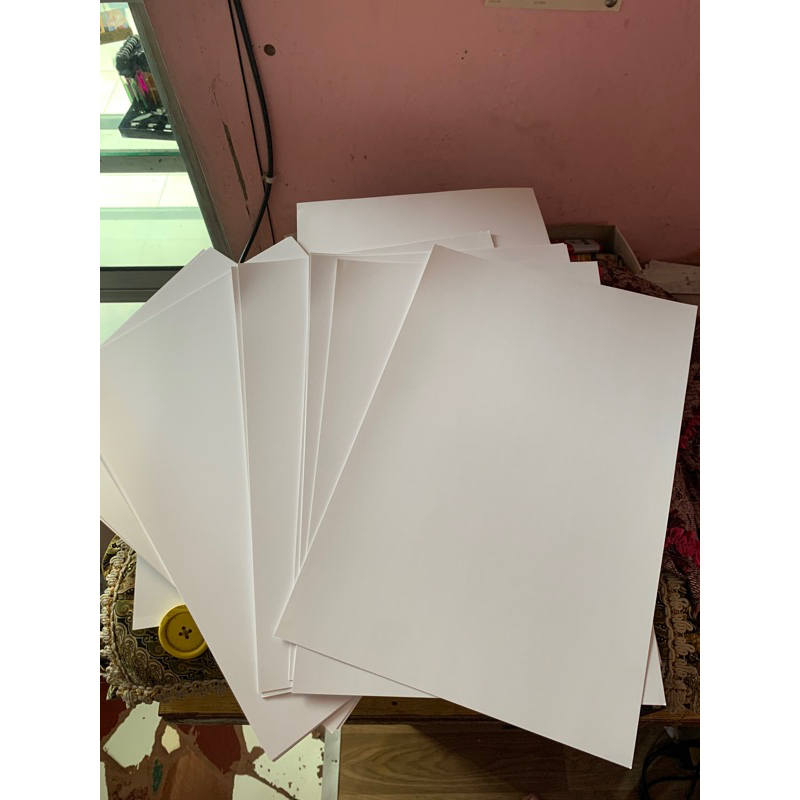 

Kertas Art Paper/ AP 260gsm Ukuran F4