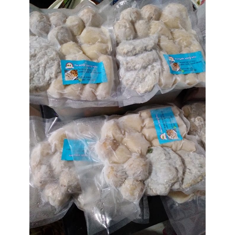 

Pempek Palembang asli isi 15pc/pack