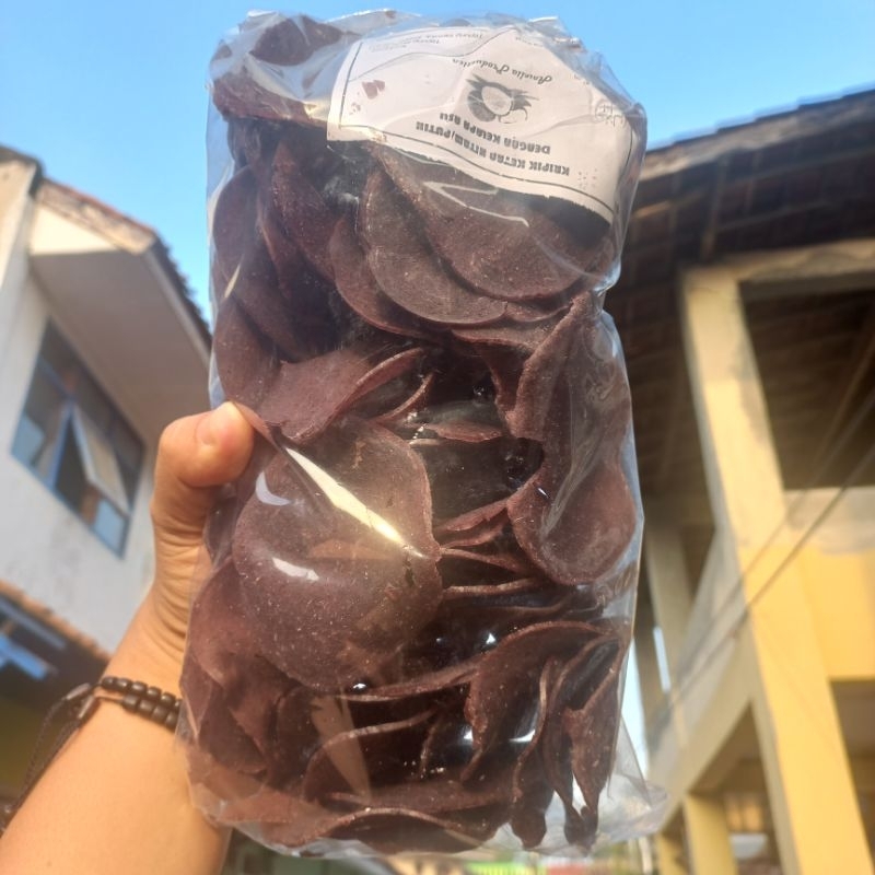 KERIPIK KETAN HITAM 500 GRAM / KRIPIK KETAN / MAKANAN TRADISIONAL