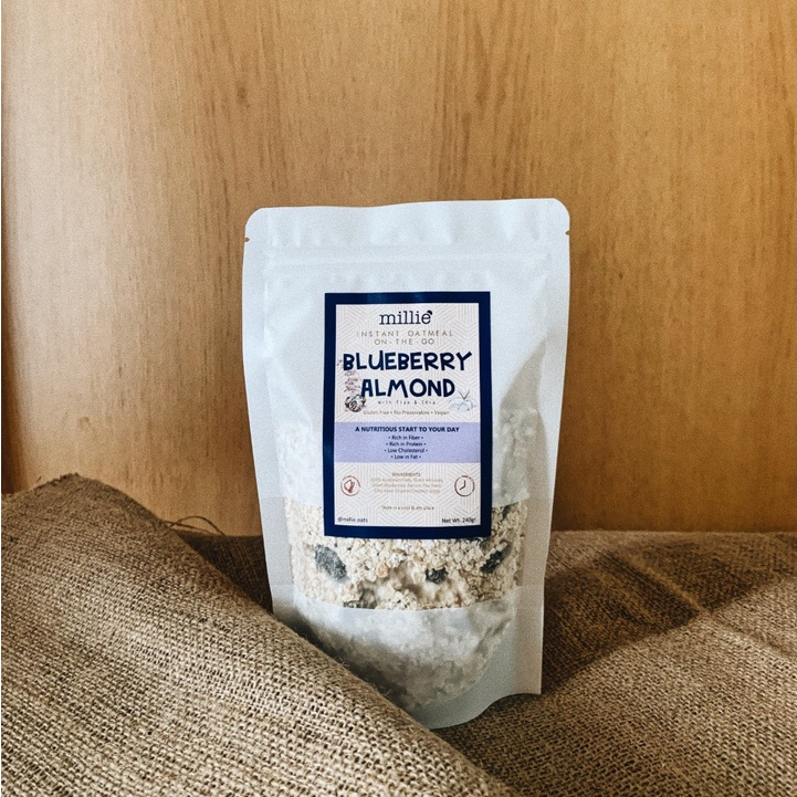 

INSTANT OATMEAL - Blueberry Almond (pouch)