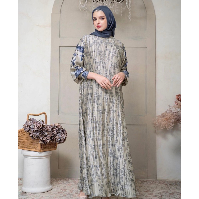 ASHA PLEATS DRESS HEAVEN LIGHTS