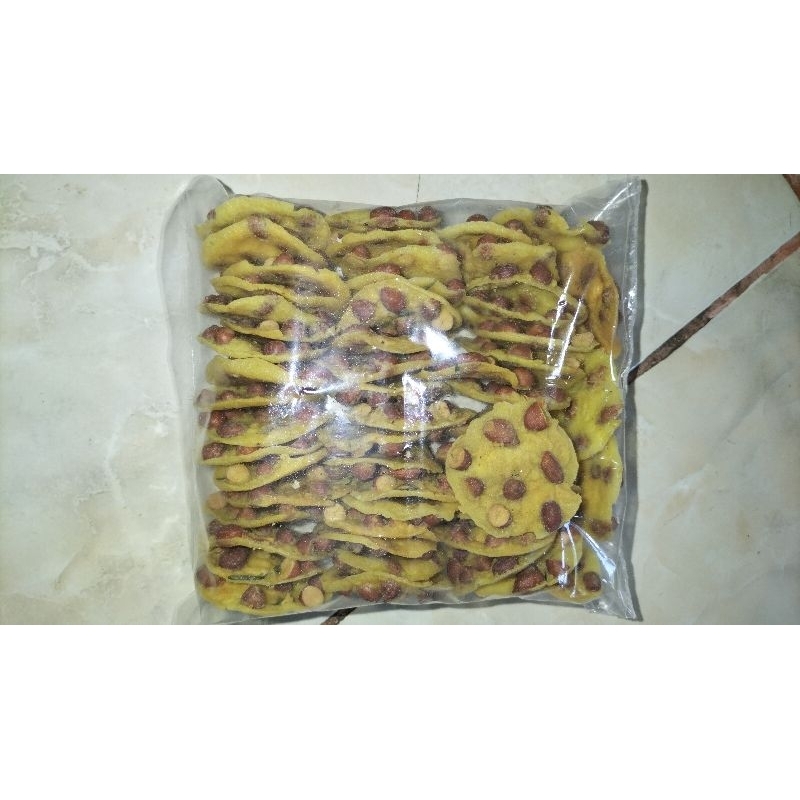 

peyek kacang / rempeyek / rakik