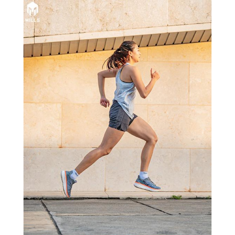 SEPATU RUNNING MILLS ENERMAX CUSHION
