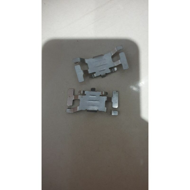 PLAT discpad kampas rem SPRING kaliper depan VIXION BYSON VIXION NVL ADVANCE  BISON FI