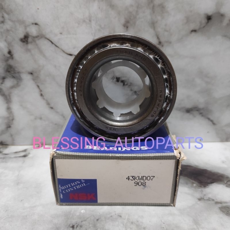 Bearing roda depan innova lahar roda depan kijang inova laher roda depan innova NSK