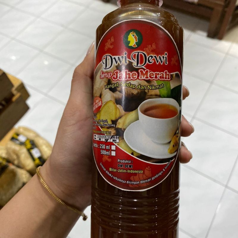 

Sirup Jahe Merah Dwi Dewi